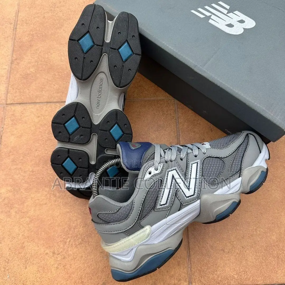 New Balance 9060 Grey