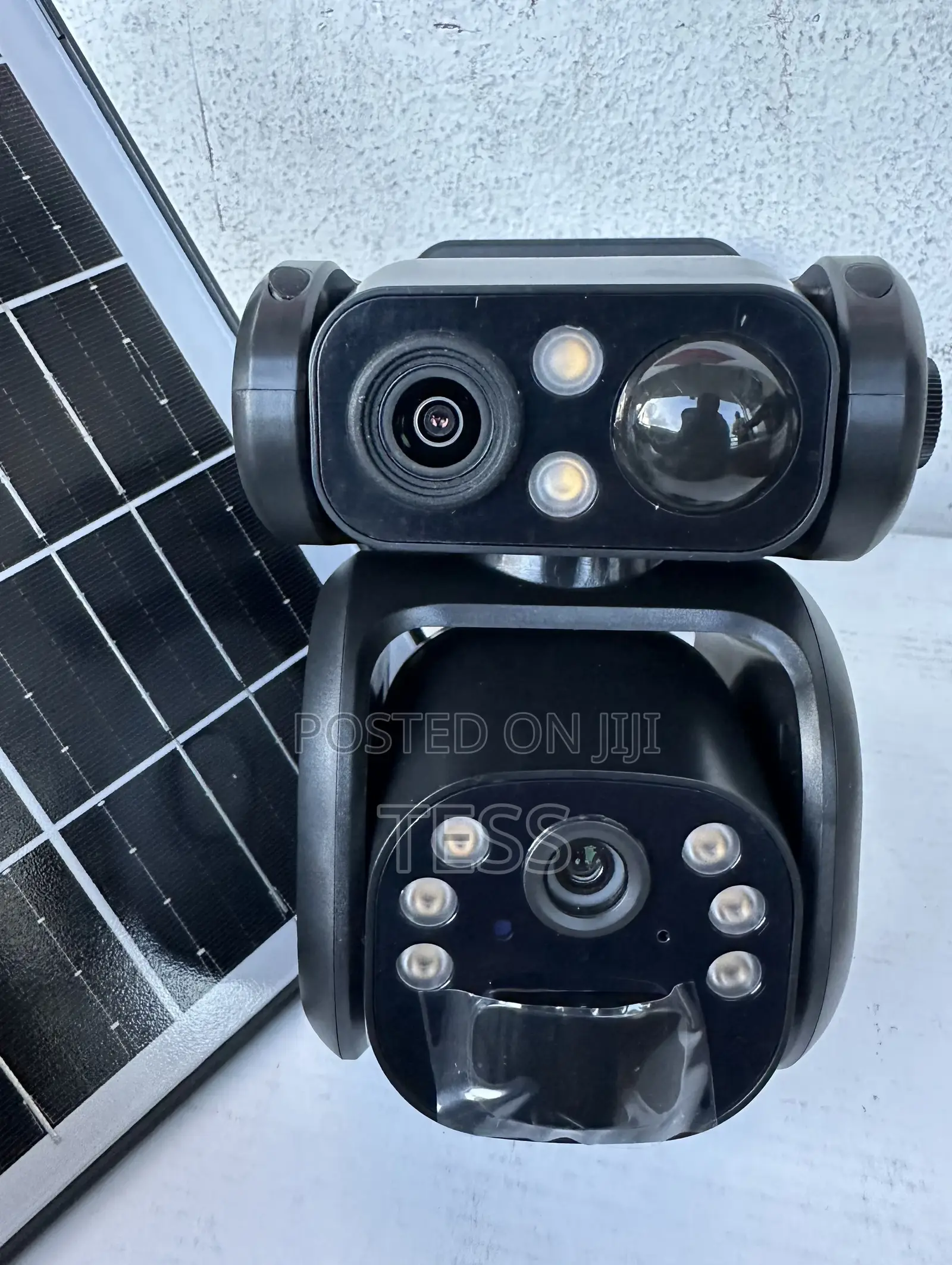 Solar 4g PTZ Camera 2mp+2mpmotiondetector Fullcolor Ubox App
