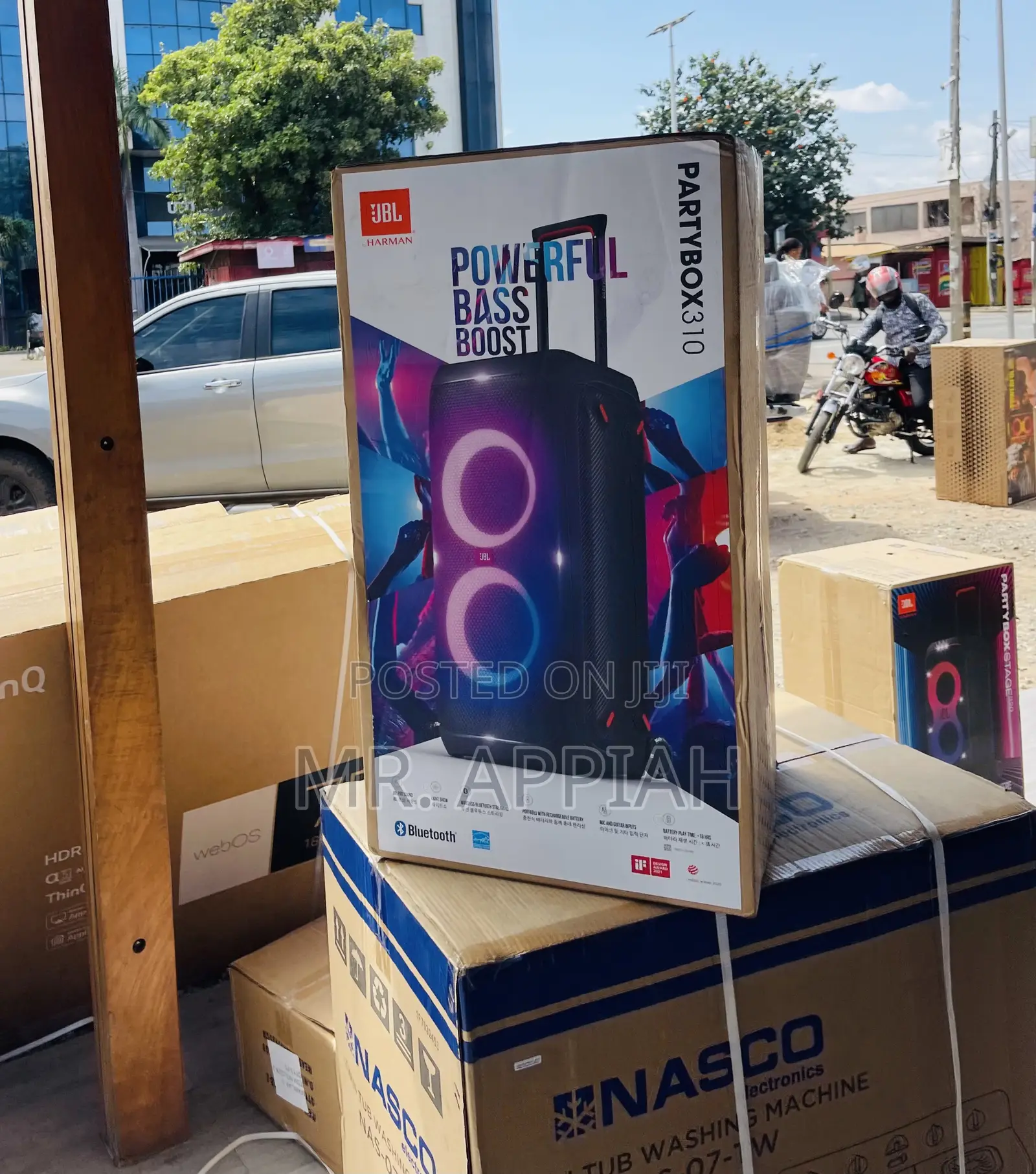 Brand New JBL Party Box 310 Bluetooth Speaker.