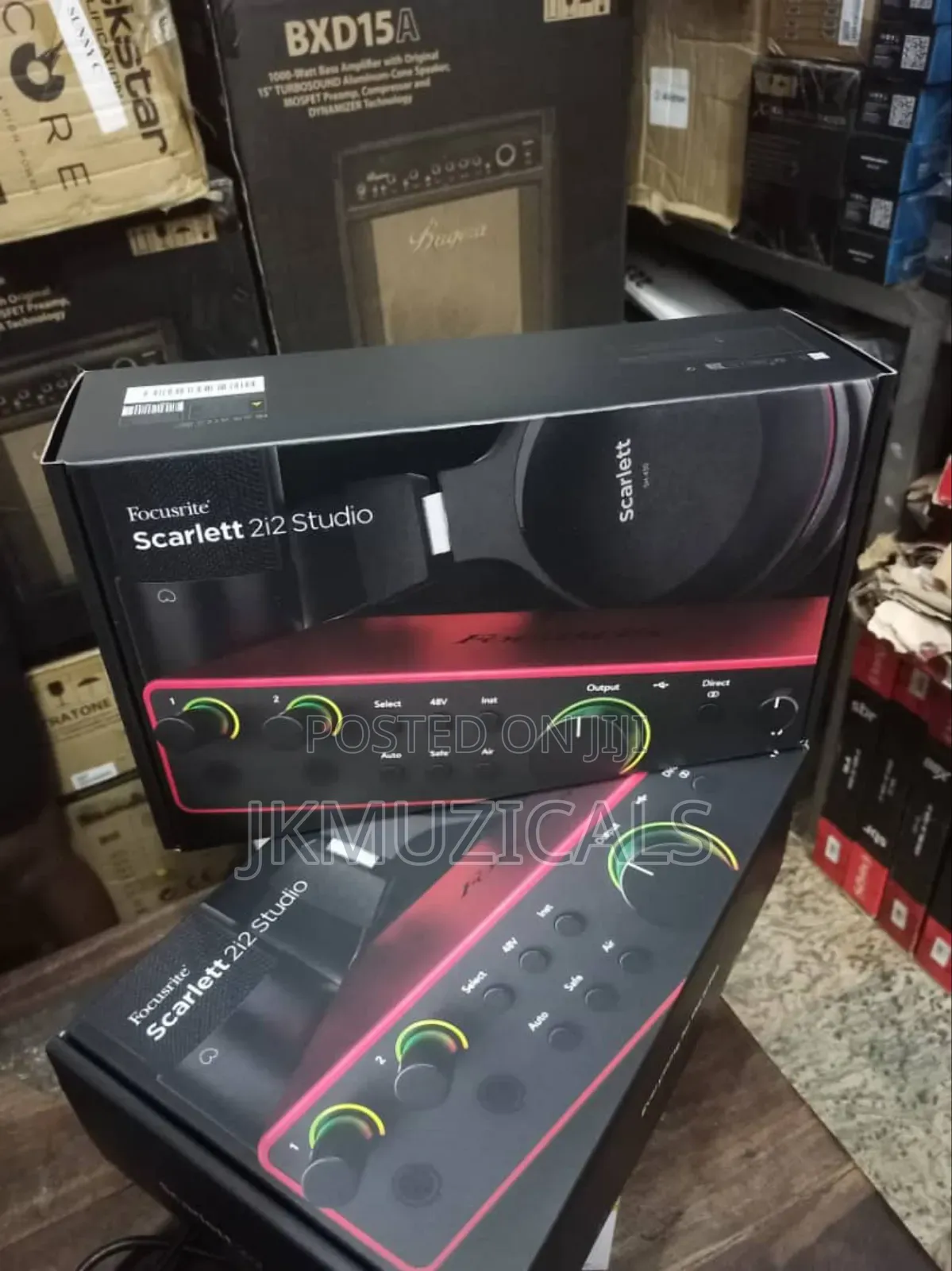 Focusrite Studio Bundle_ Scarlett 2i2 (4th Generation)