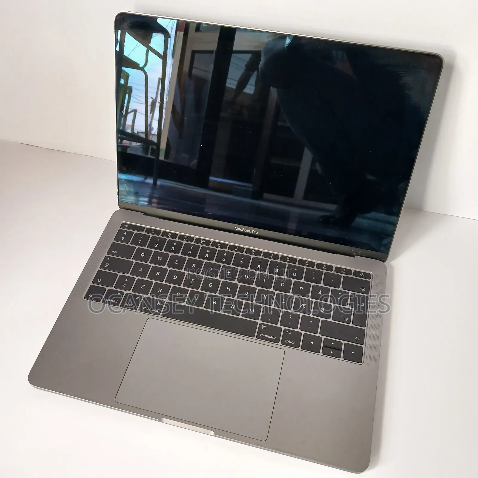 Laptop Apple MacBook Pro 2017 8GB Intel Core I5 SSD 256GB