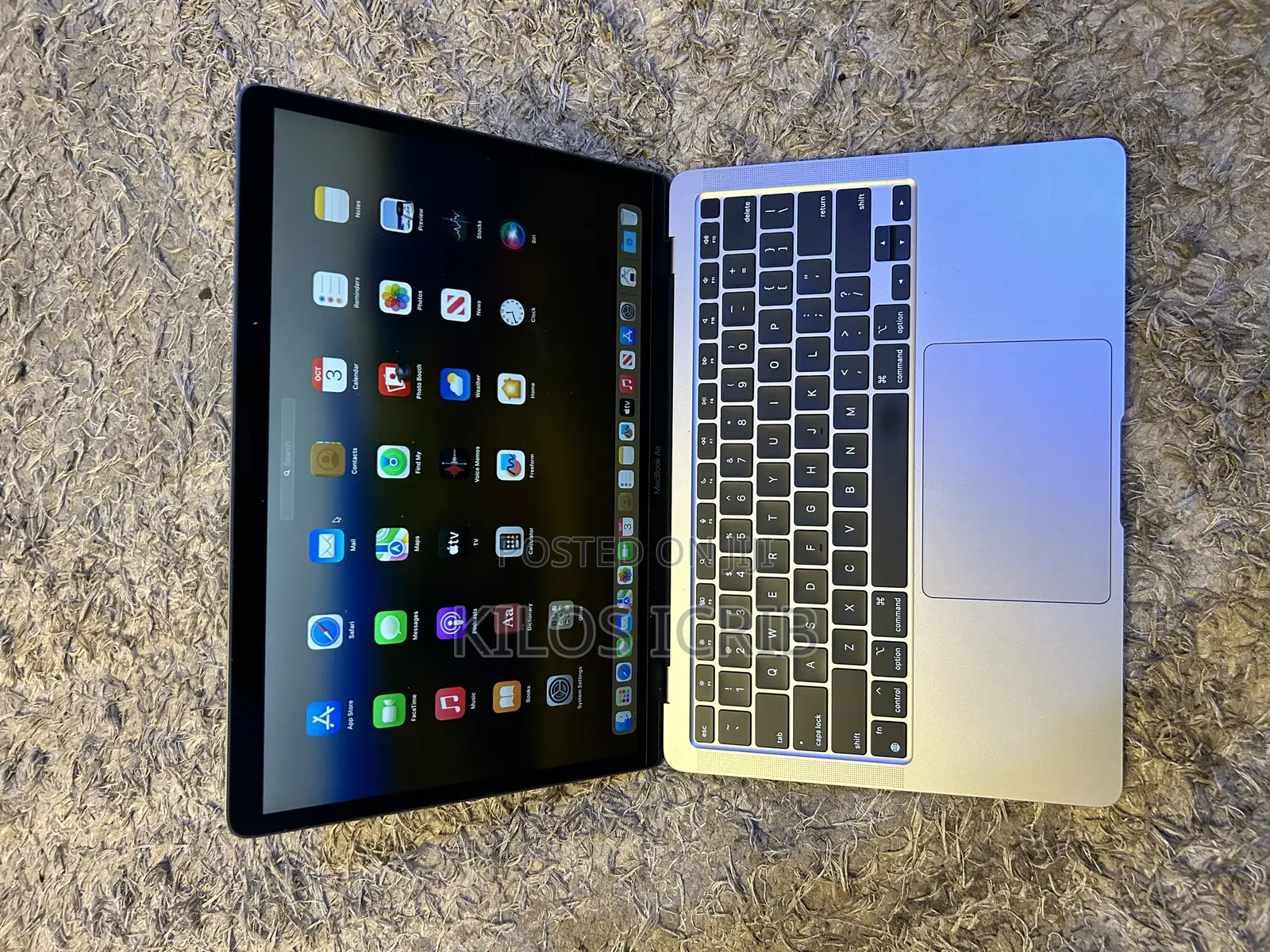 Laptop Apple MacBook Air 2020 M1 8GB Intel Core i5 SSD 256GB