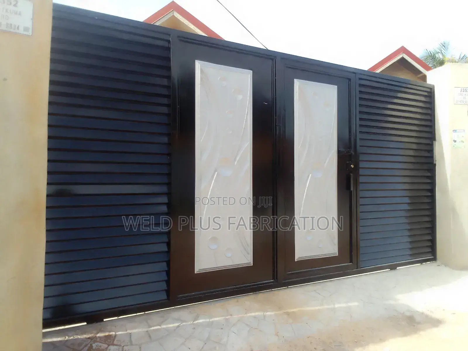 Fence Gate With Tough Galvanized Material
