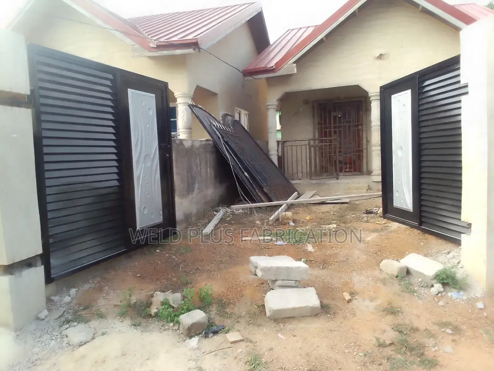 Fence Gate With Tough Galvanized Material