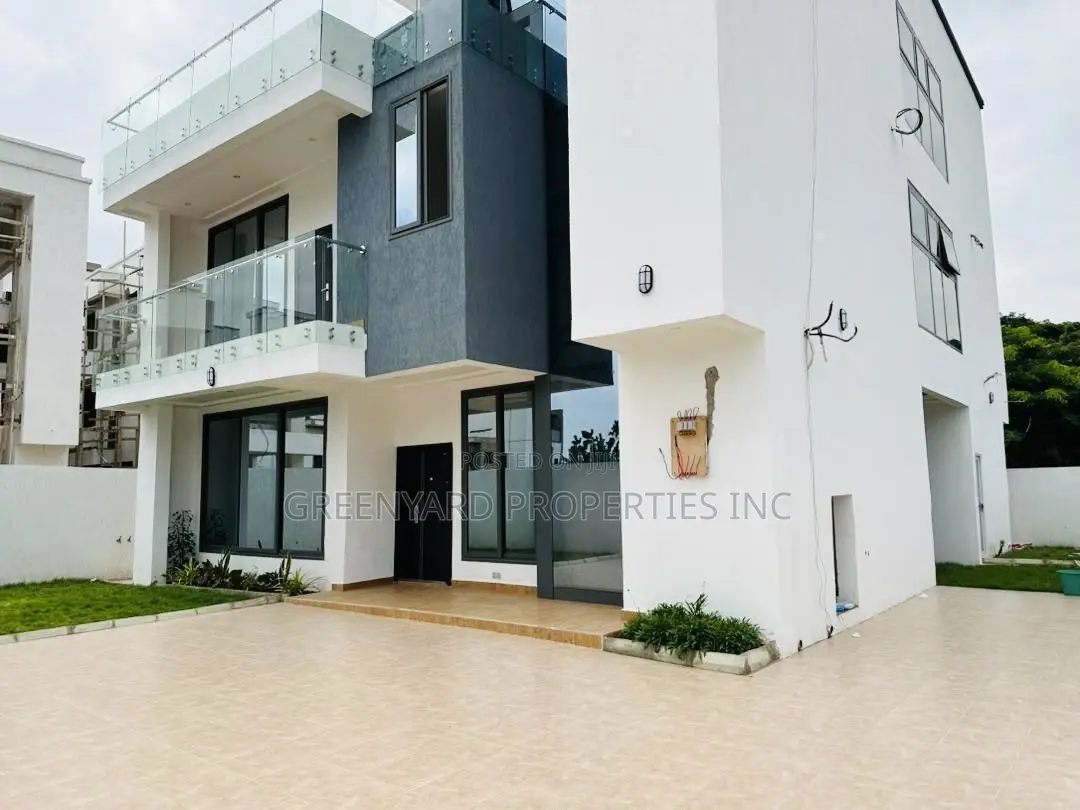 6bdrm Mansion in Roman Ridge for sale