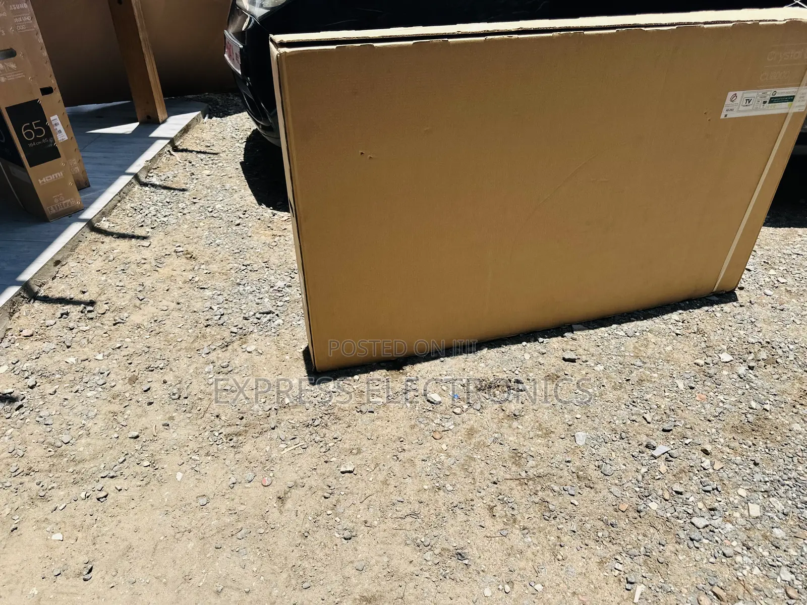 Get a Slim Thin UHD Smart Glossy Samsung 65”Cu8000