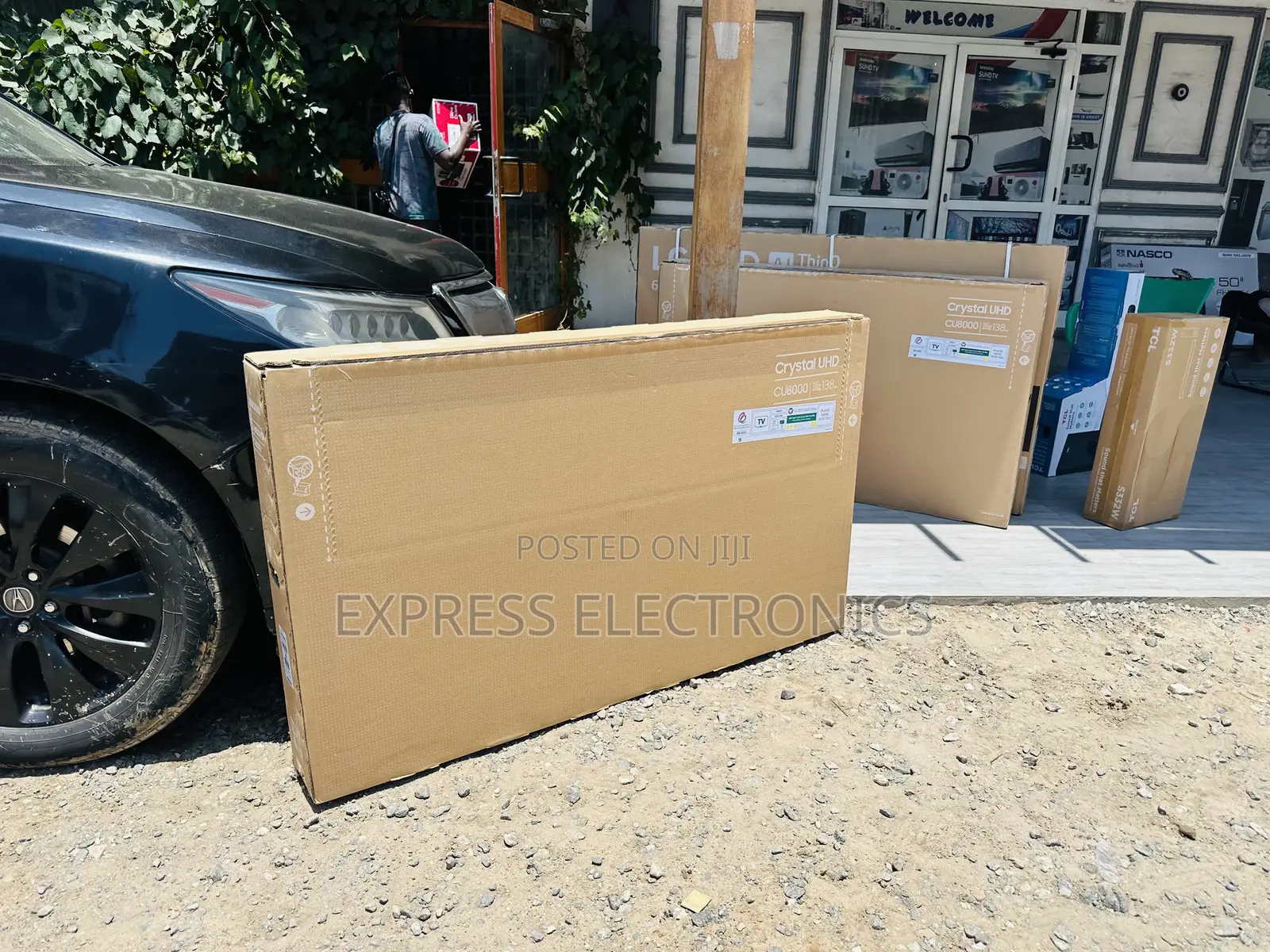 Available Now at Store Uhd Smart Samsung 55”Cu8000