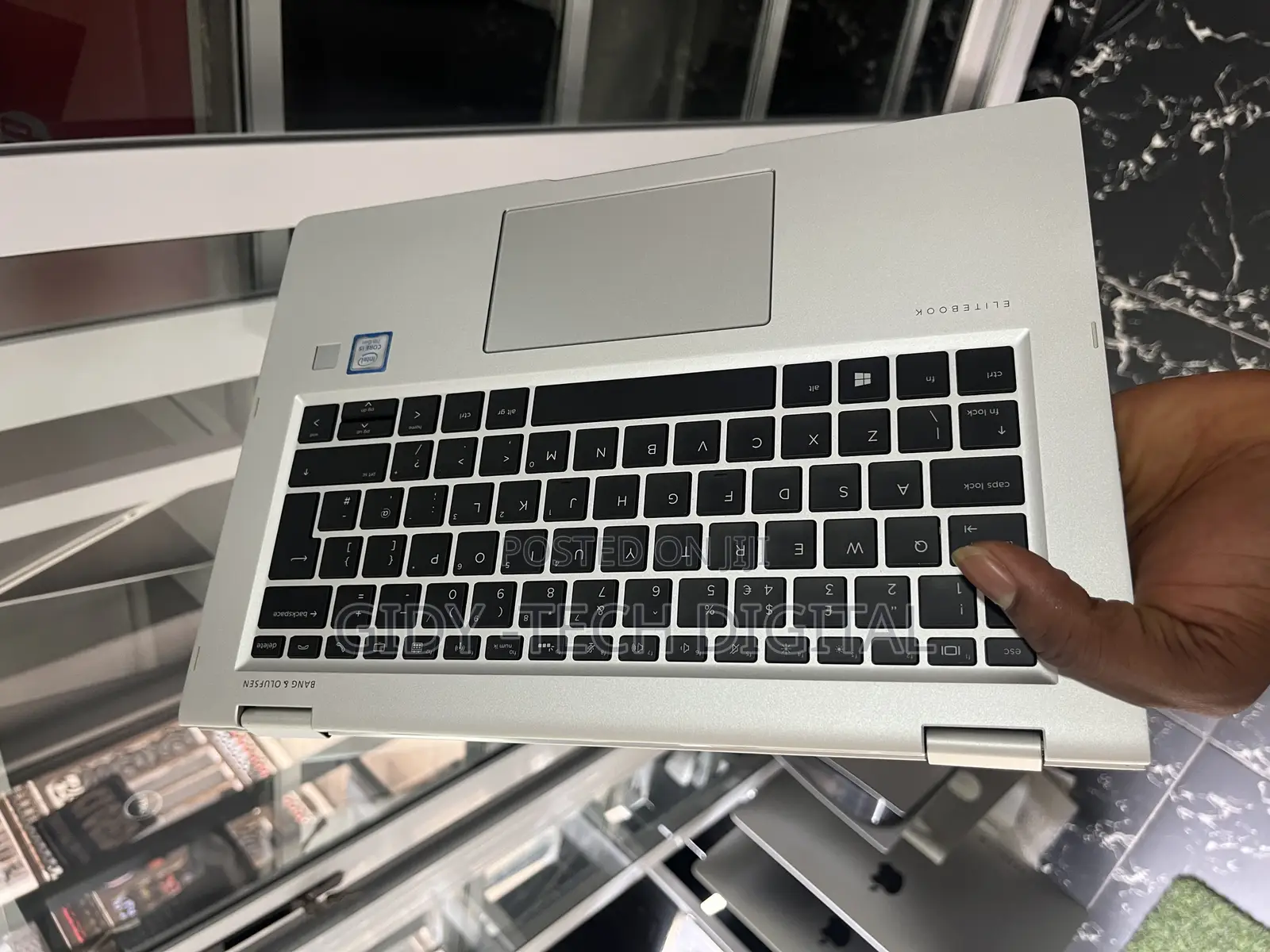 Laptop HP EliteBook X360 1030 G2 8GB Intel Core I5 SSD 256GB