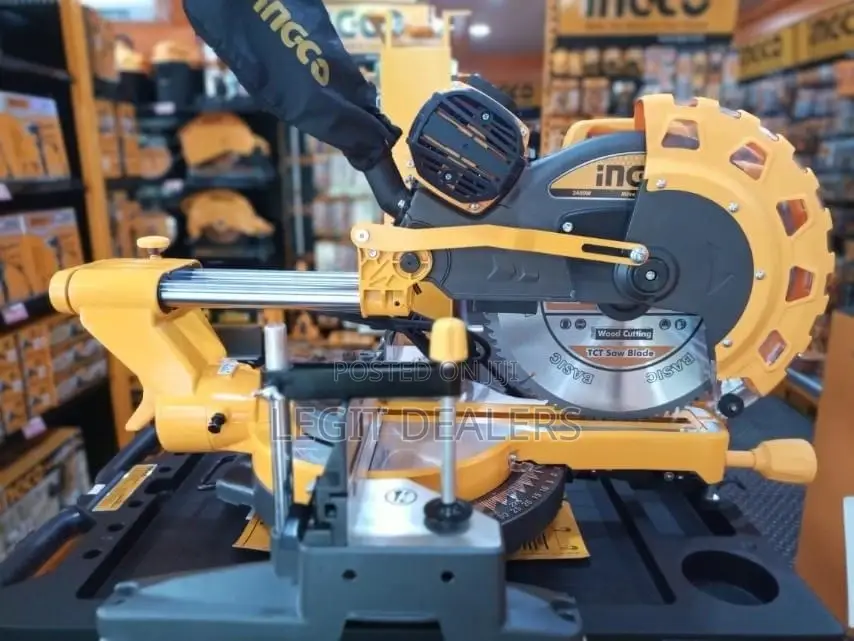 Brand New Mitre Saw 2400watts 12’’