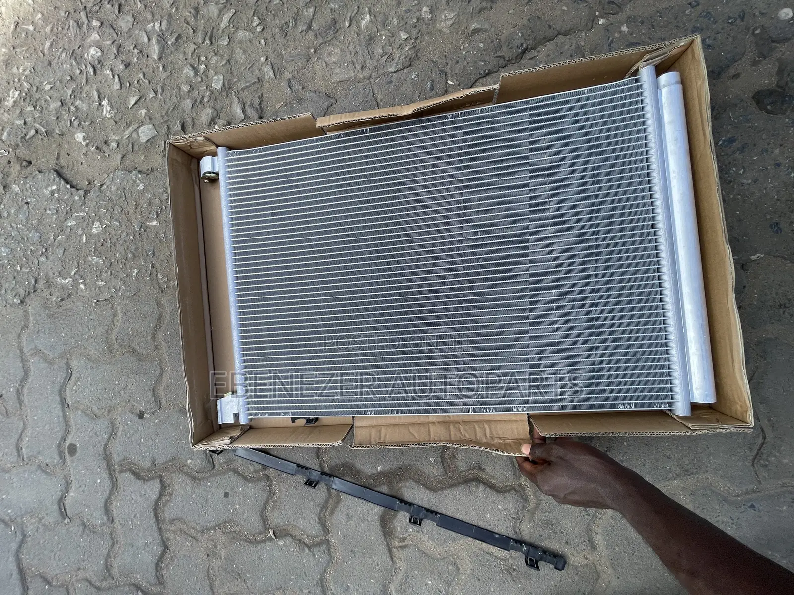 Mercedes Benz C300/C250/E300/Glc300 AC Condenser