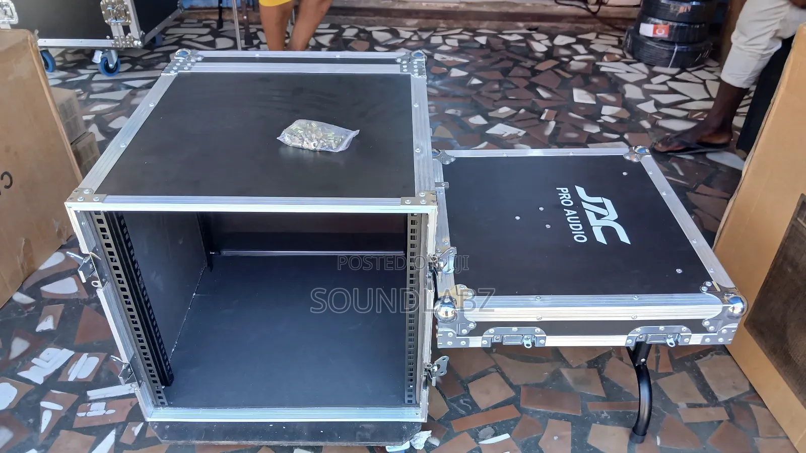 10u Amplifier Rack