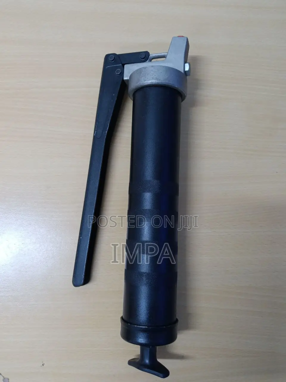Manual Grease Gun: Lever-Grip Handle, Cartridge/Filler Pump