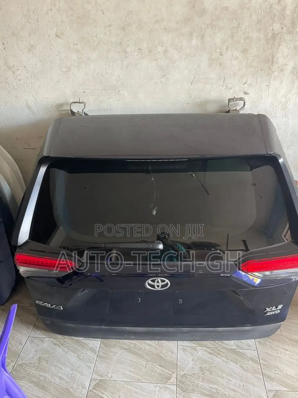 Toyota Rav-4 Boot