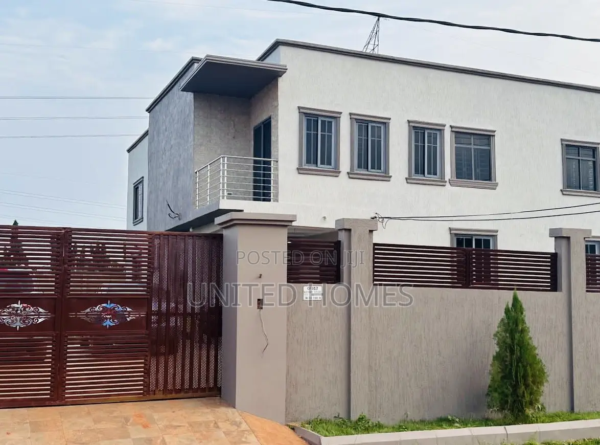 5bdrm House in Oyarifa for sale
