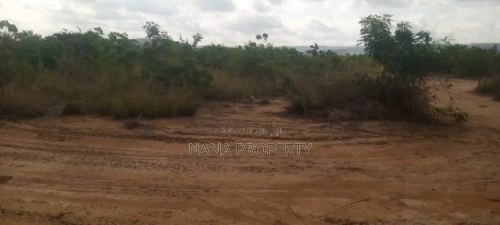 100 Acres of Land for Sale Located at Oyibi Saasabi Junction