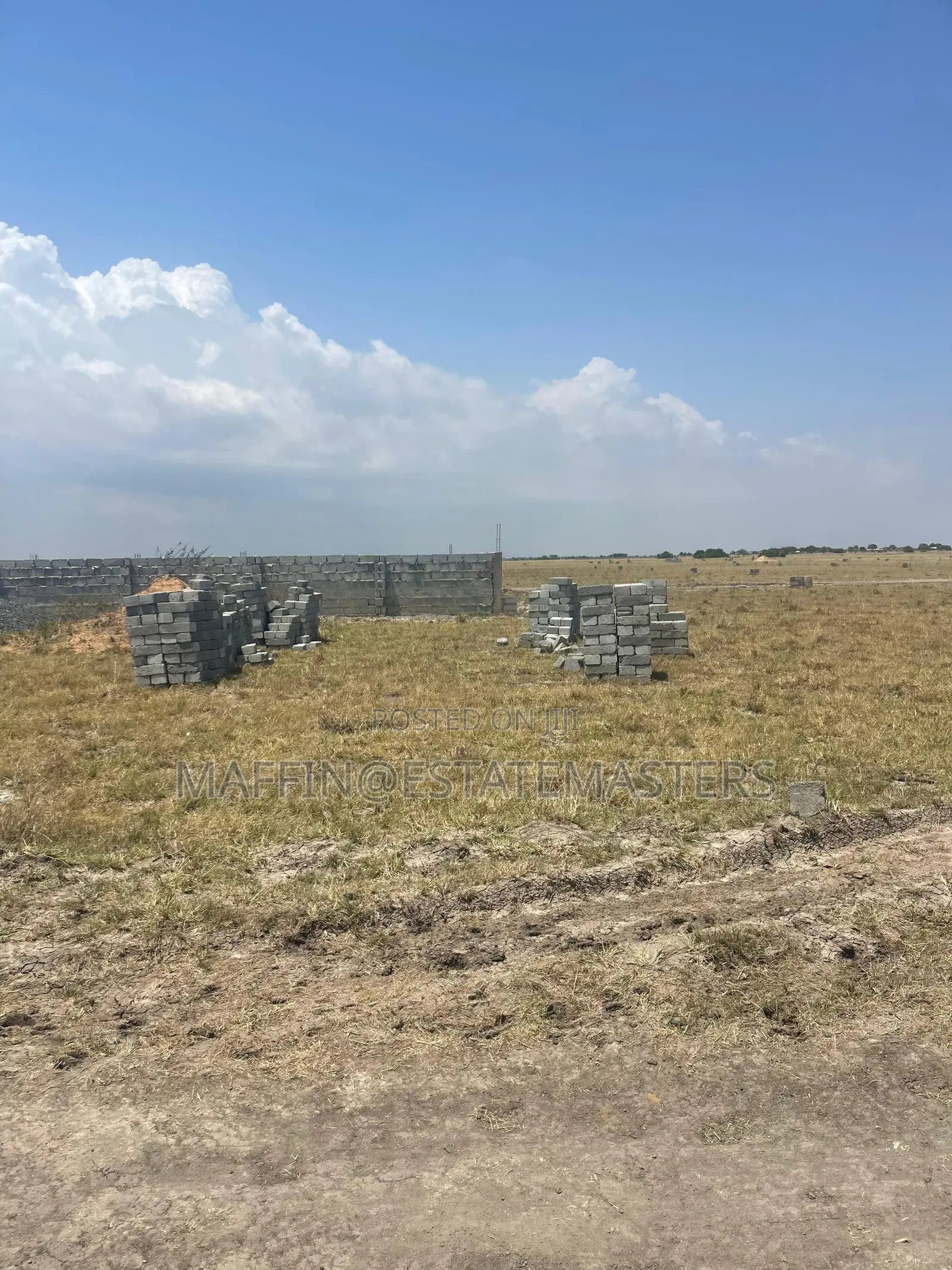 Broad Estate Plot for Sale at Tsopoli