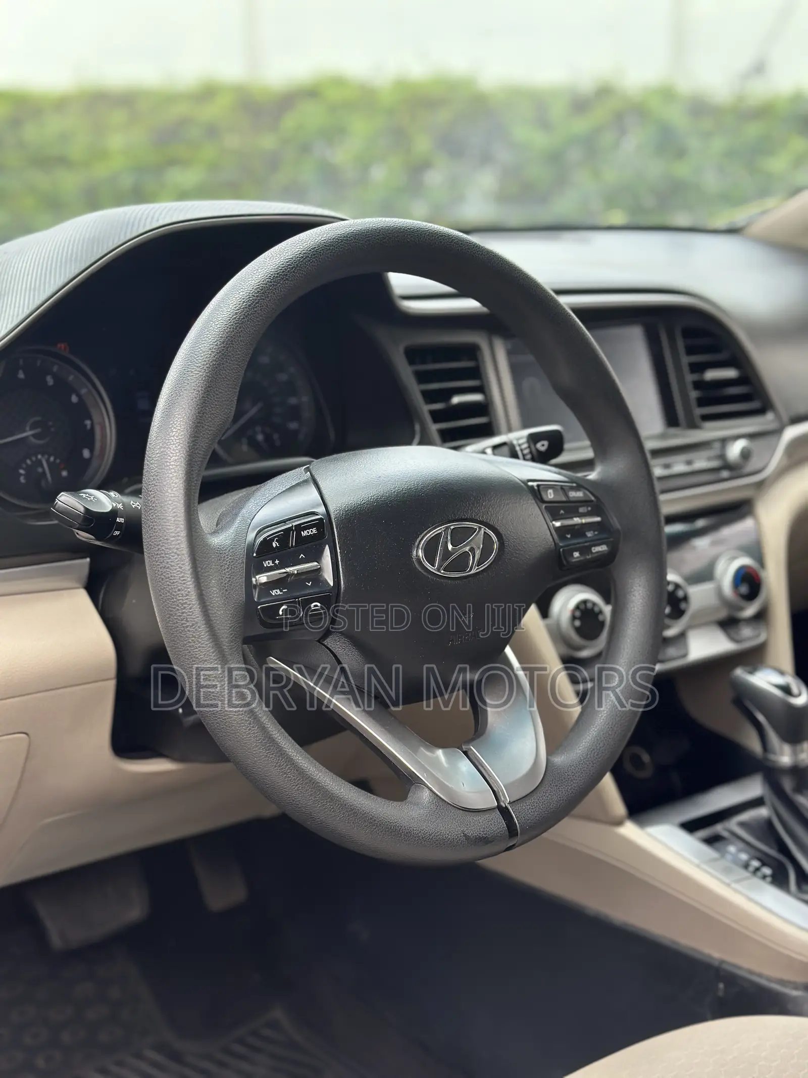 Hyundai Elantra SEL 2019 White
