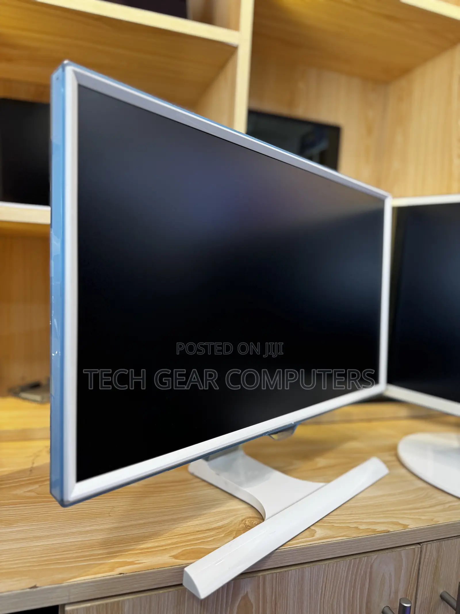 Samsung S24e391hl Led Display 59.9 Cm (24”) Full Hd White
