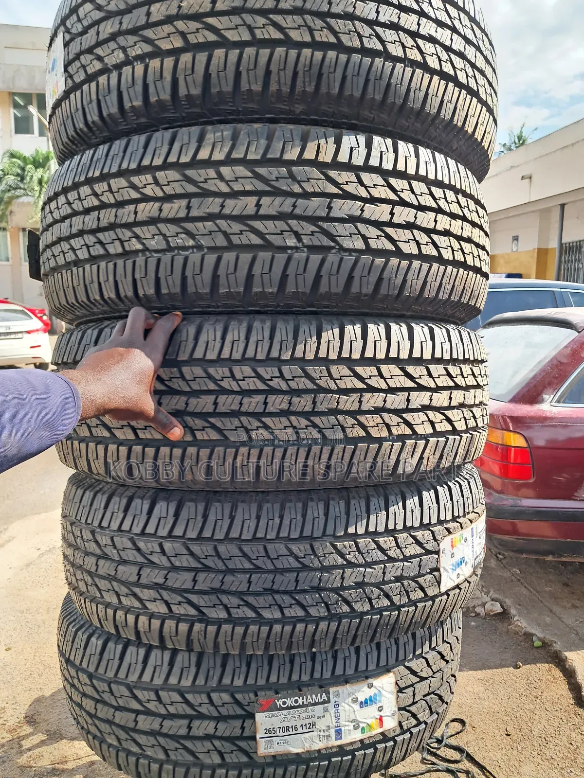 Original Yokohama 265/70 R16 Tyres Available for All Cars.