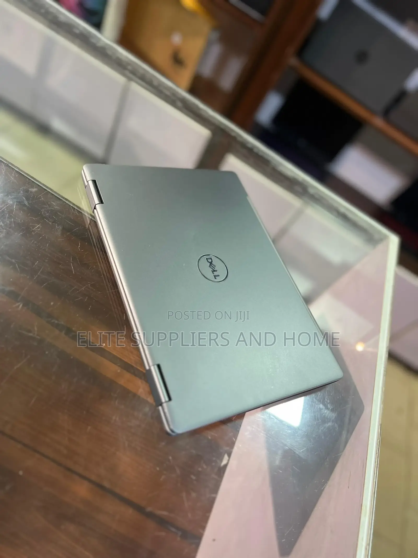 Laptop Dell Inspiron 15 8GB AMD Ryzen 5 SSD 256GB