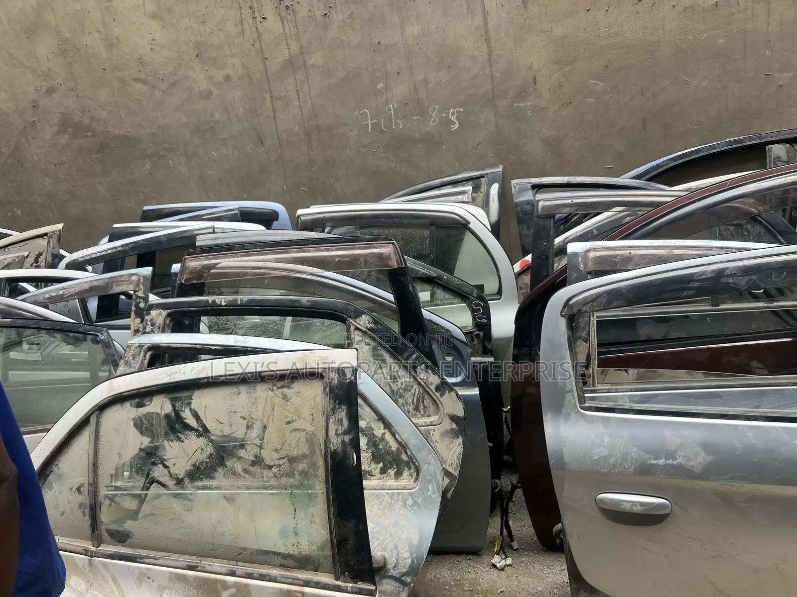 Toyota Yaris or Vitz 2006,2008,2010-2012 Frontcuts and Doors