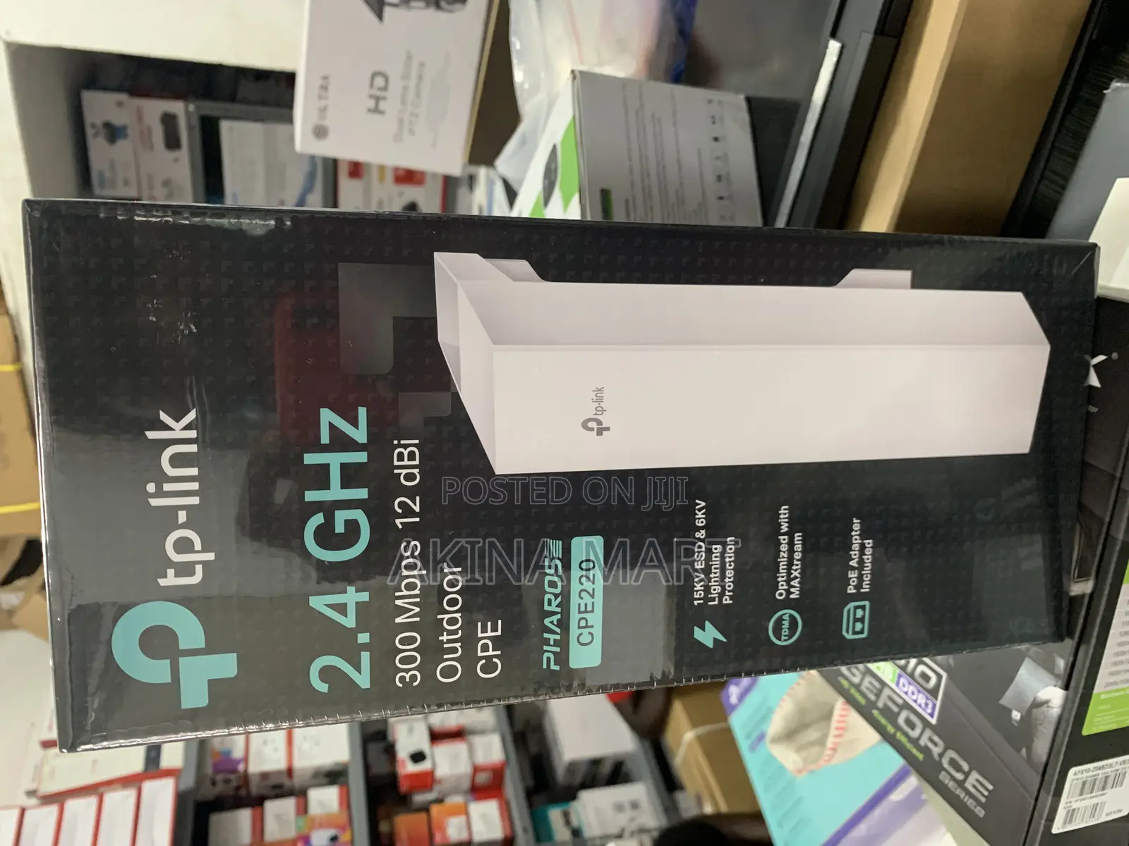 Tp Link Cpe220 2.4ghz 300mbps 12 Dbi Outdoor Cpe