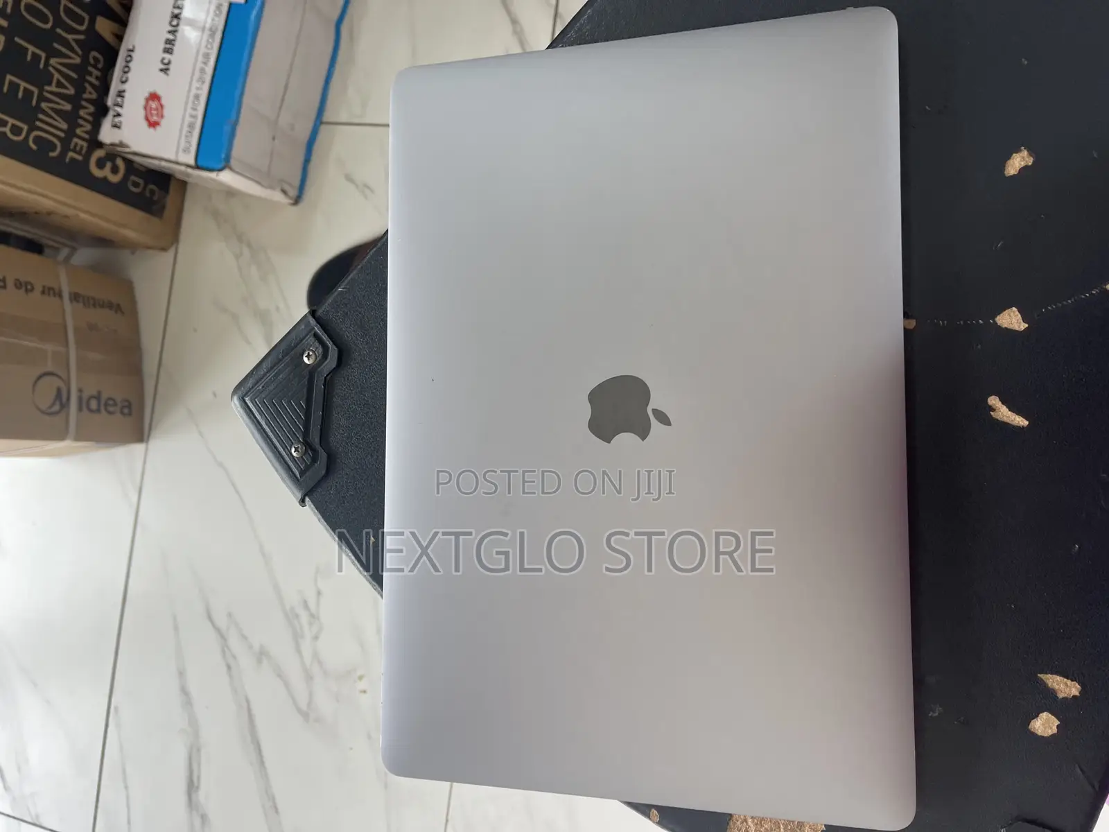 Laptop Apple MacBook Pro 2020 16GB Intel Core I5 SSD 512GB