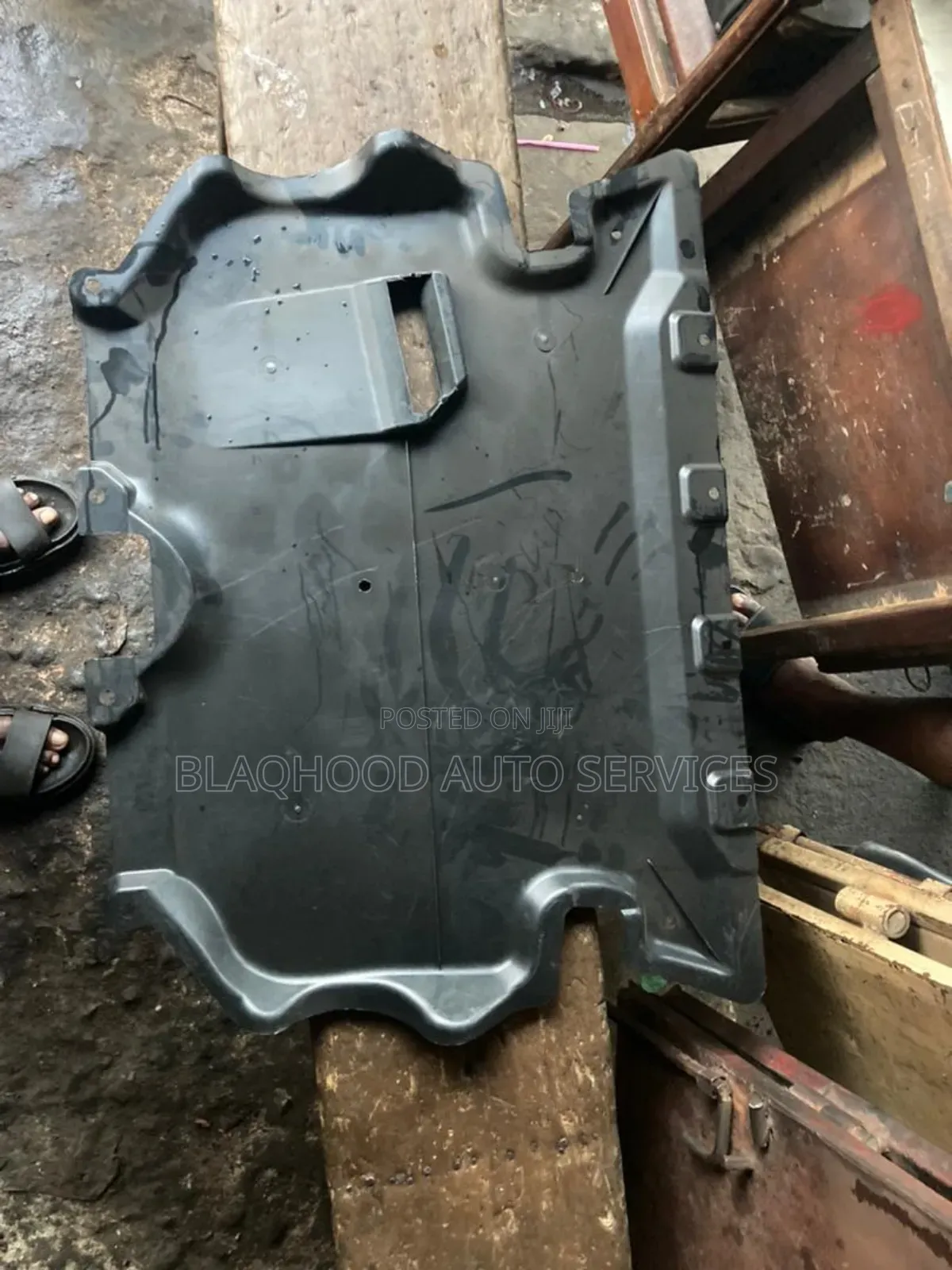 Benz C250/C300 2011-2019 New Engine Under Cover in Stock