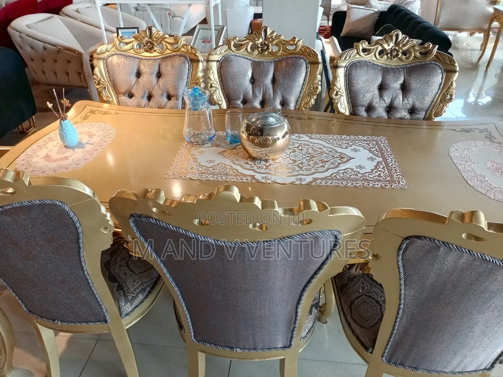Dining Set 8chairs Gold
