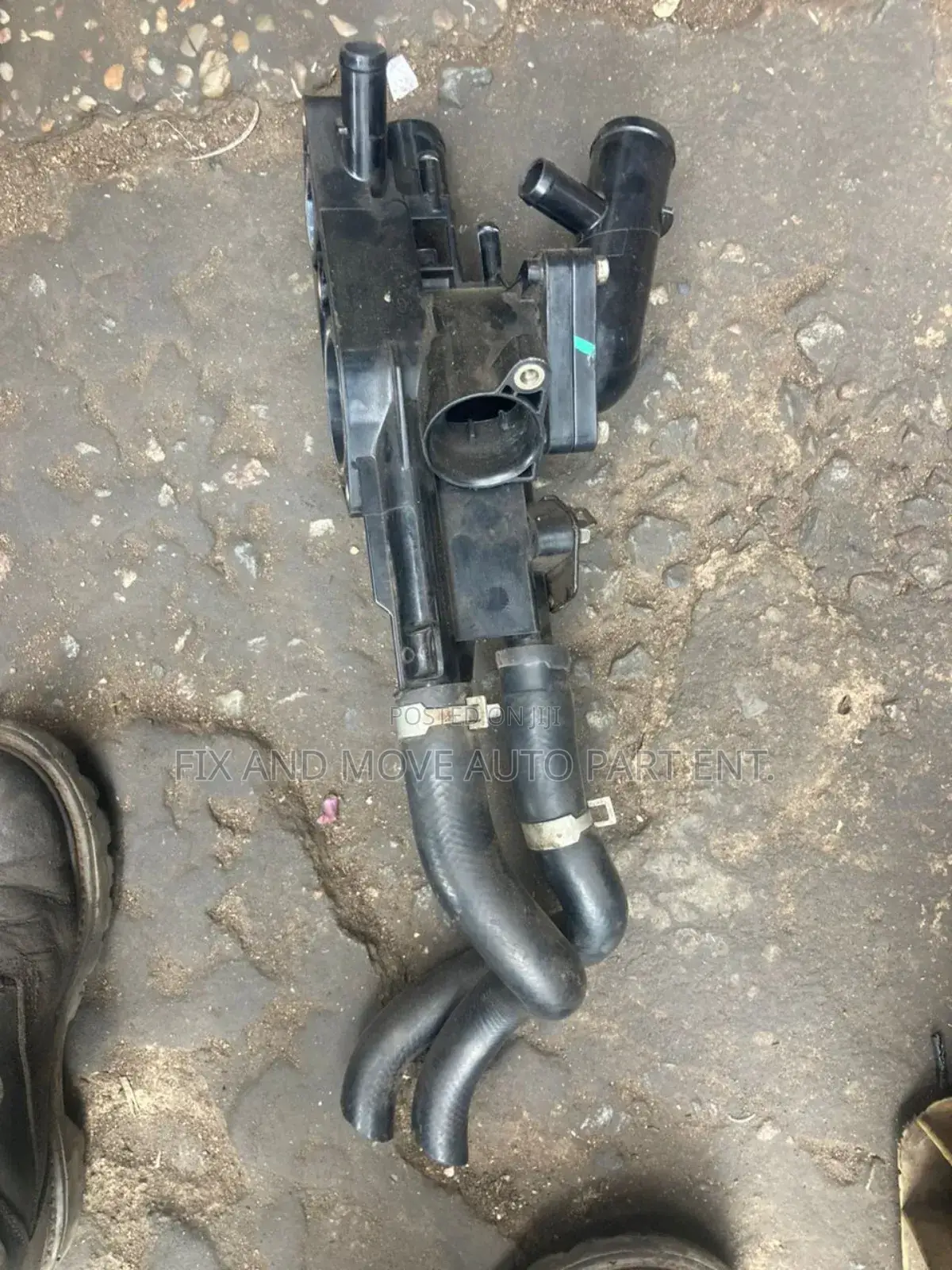 Kia Sorento 2011-15 Home Used Thermostat Assembly Available