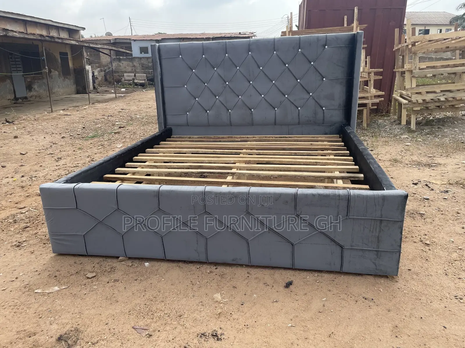 Modern Queen Size Bedframe//Free Delivery