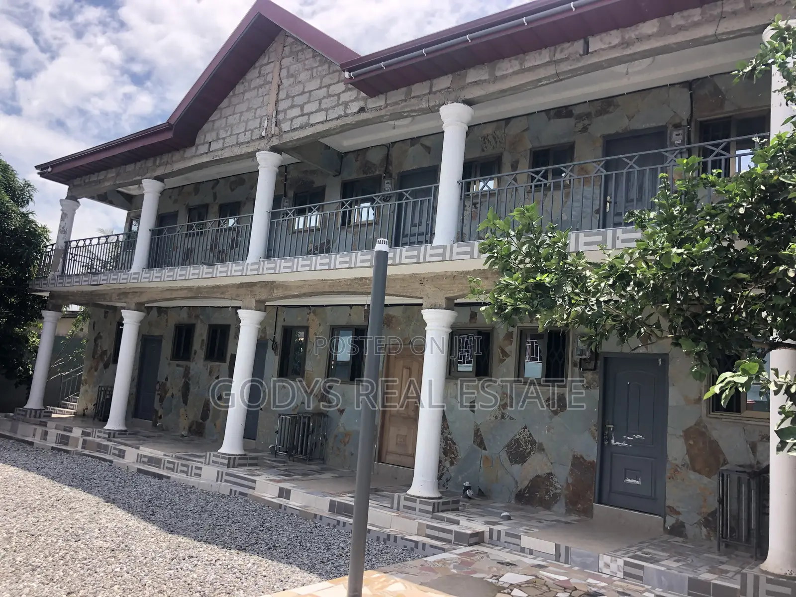 1bdrm Apartment in Obom Road, Kasoa for rent