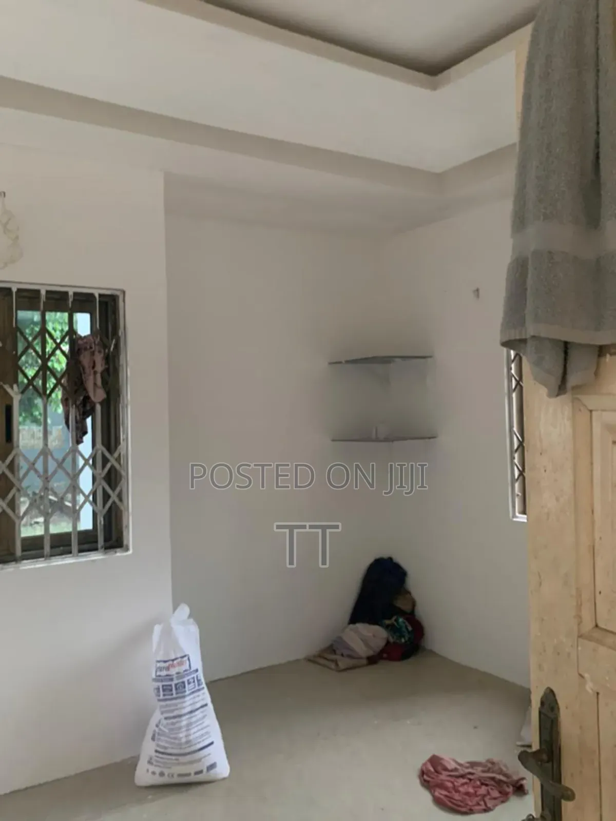 1bdrm Apartment in Teshie Greda for rent