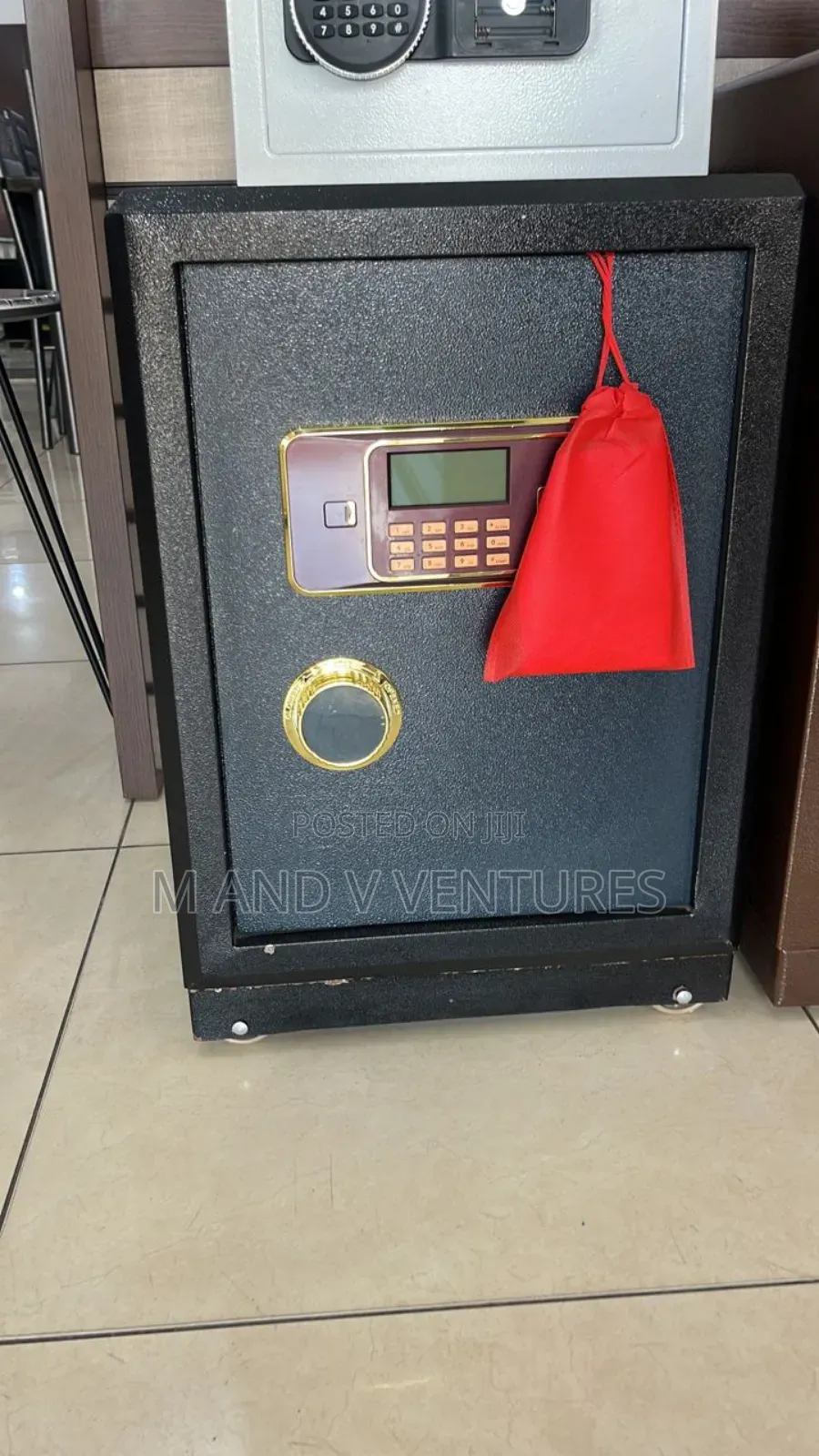 Money Safe Tr4k6