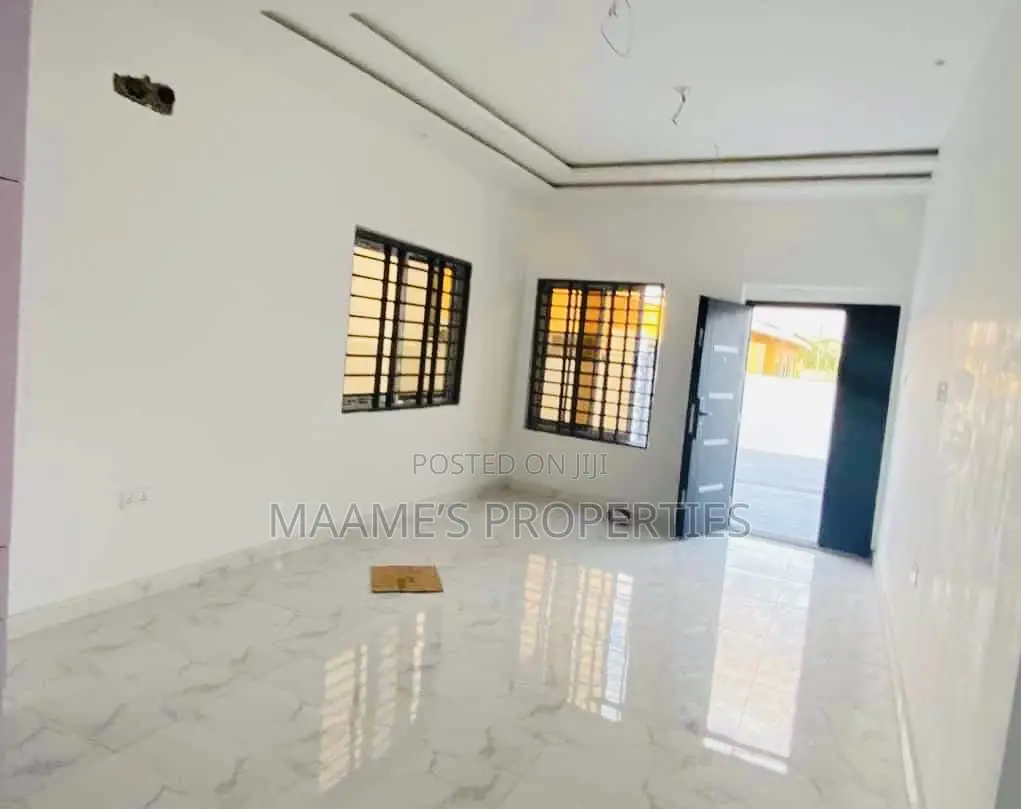 3bdrm House in Spintex for sale