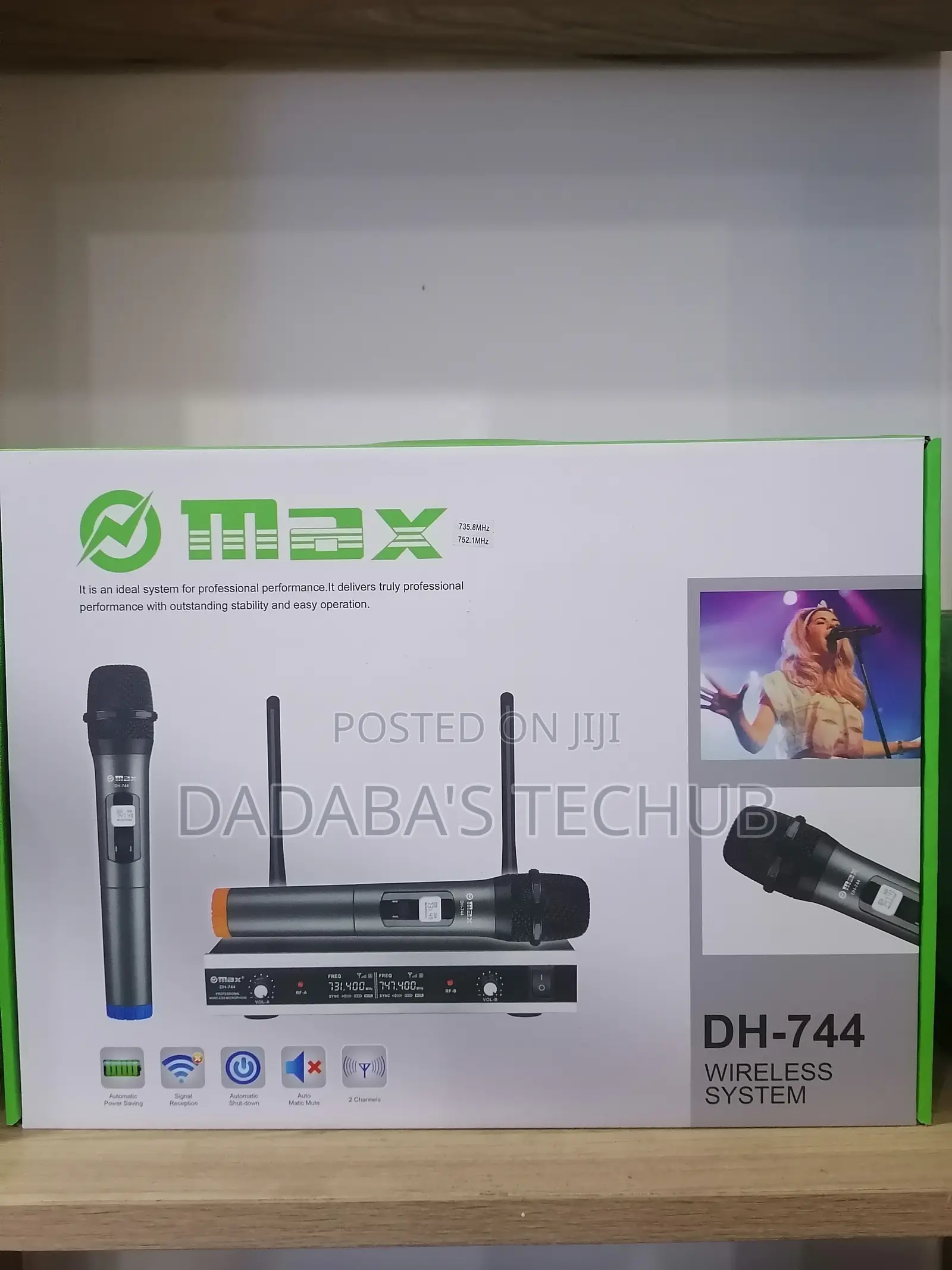 Max DH-744 Wireless Microphone