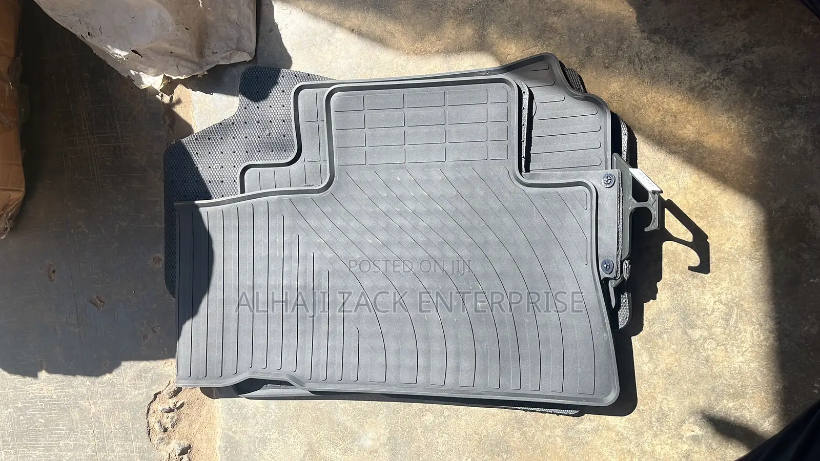 RAV 4 Floor Mat