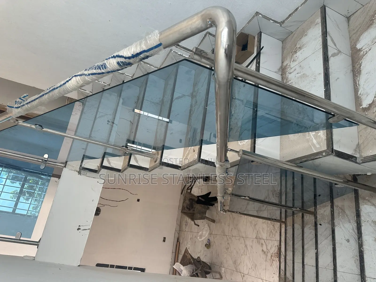 Stainless and Glass Balustrade Design