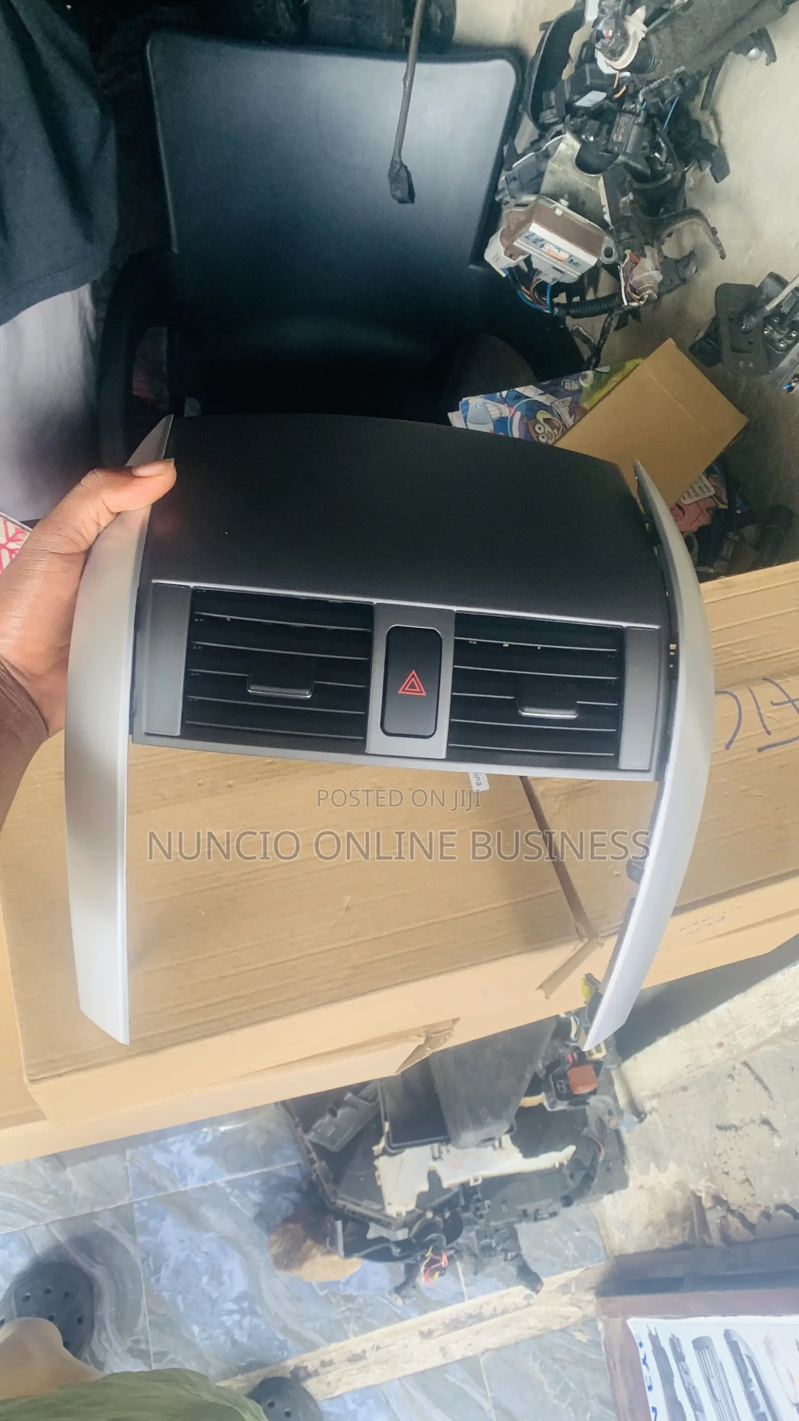 Toyota Corolla 2010 Ac Dashboard Top