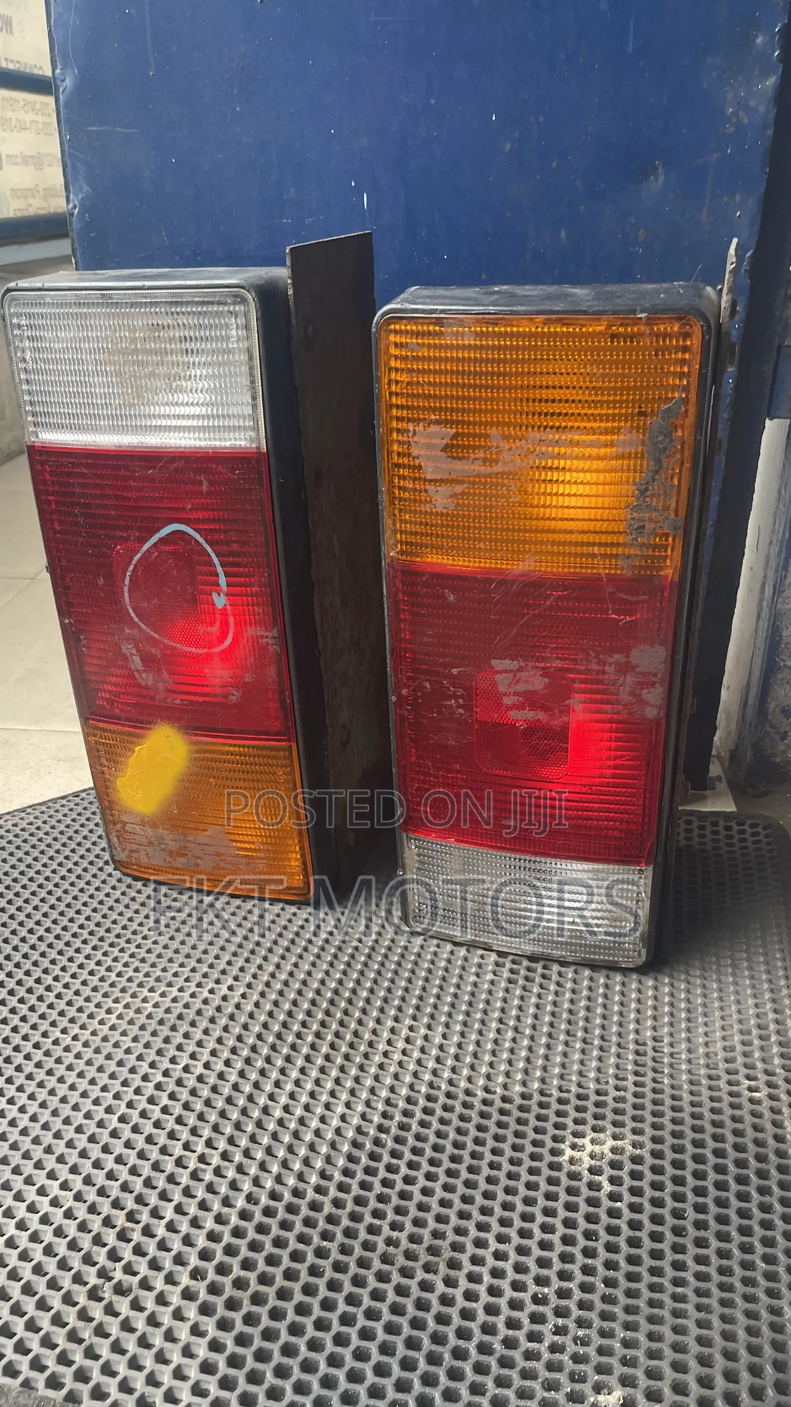 Hyundai Mighty 2 Taillight