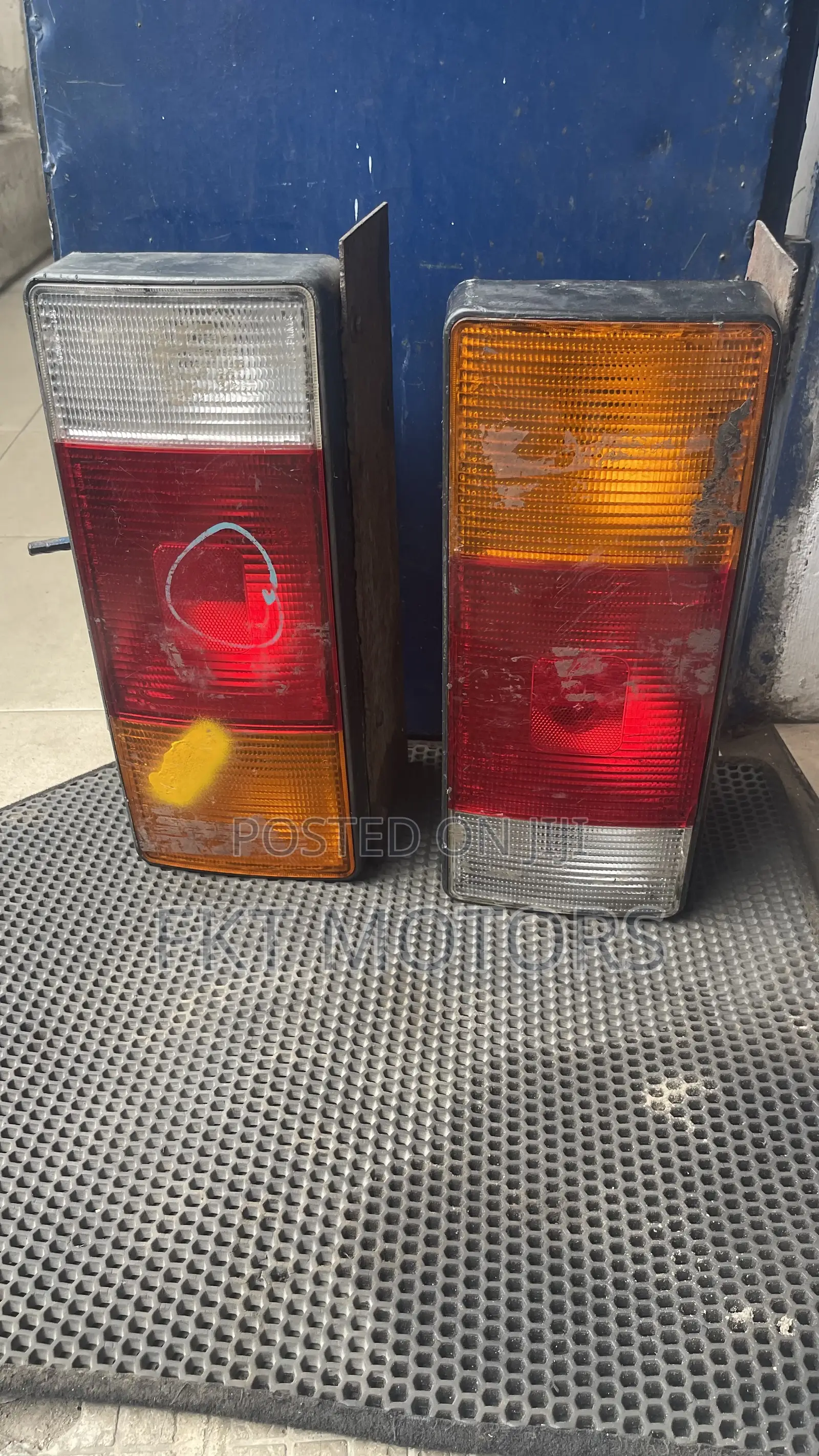 Hyundai Mighty 2 Taillight