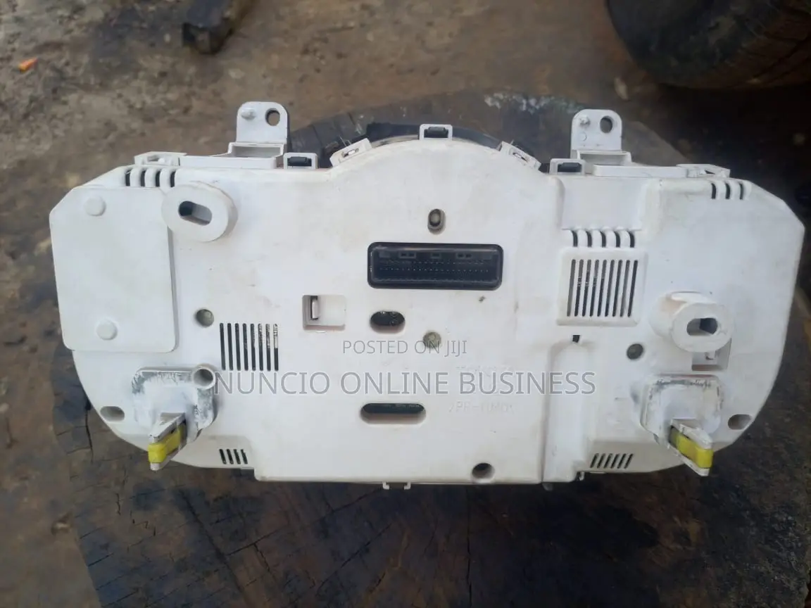 Toyota RAV4 2010 Meterboard (Lockers)