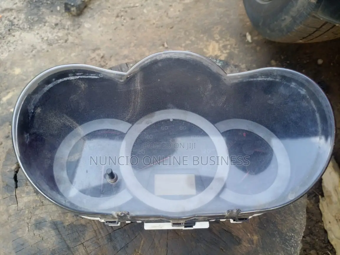 Toyota RAV4 2010 Meterboard (Lockers)