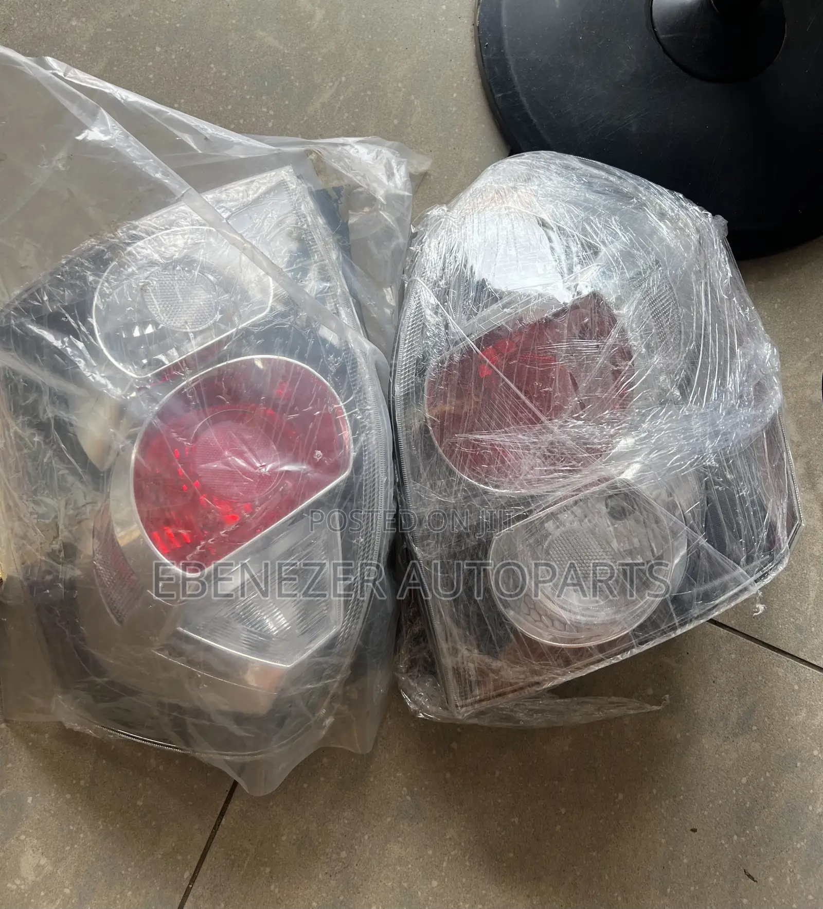 Pontiac Vibe 2009,2010 Taillights