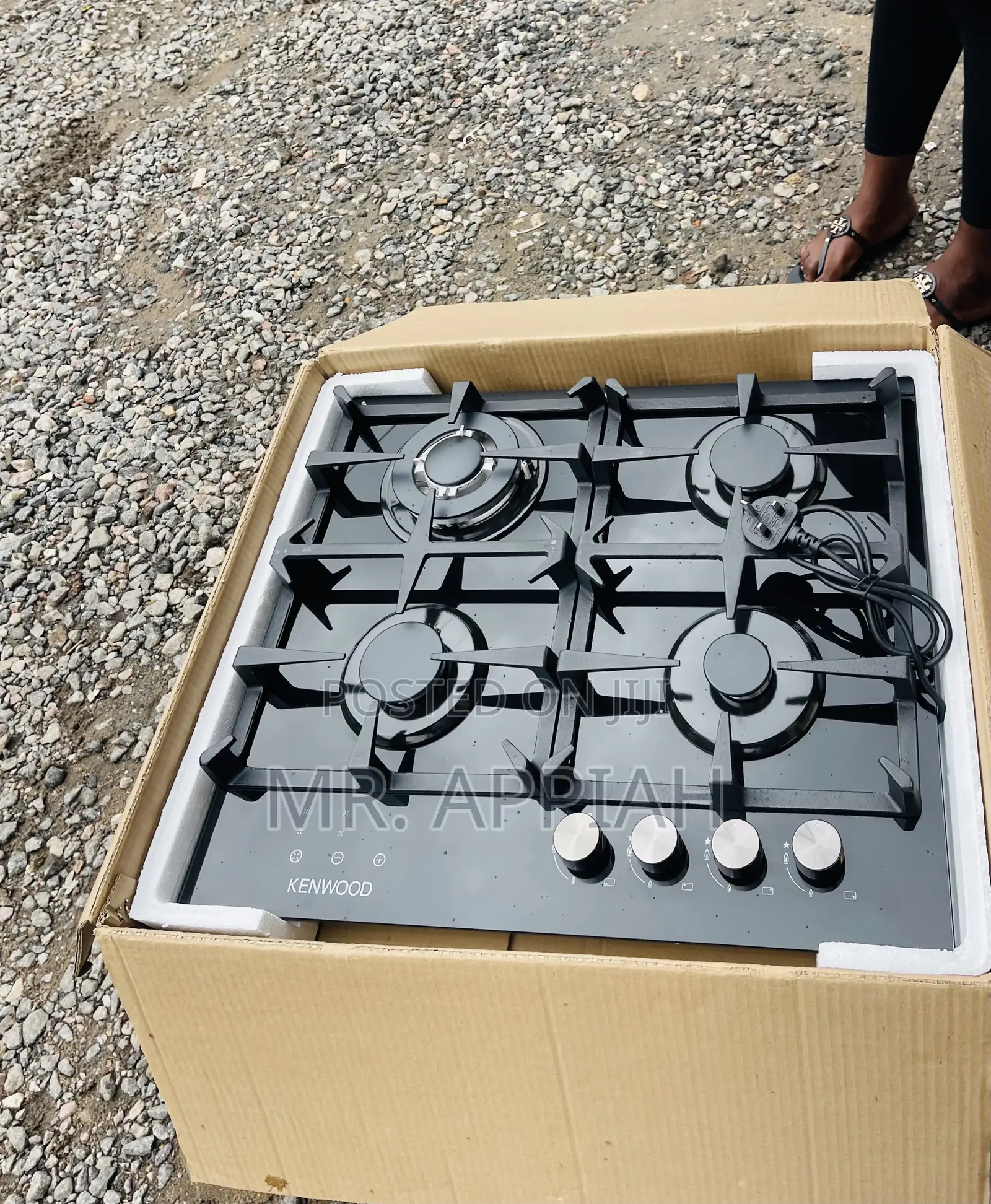 Fresh in Box Kenwood 4 Gas Built-in Burner Auto Ignition.