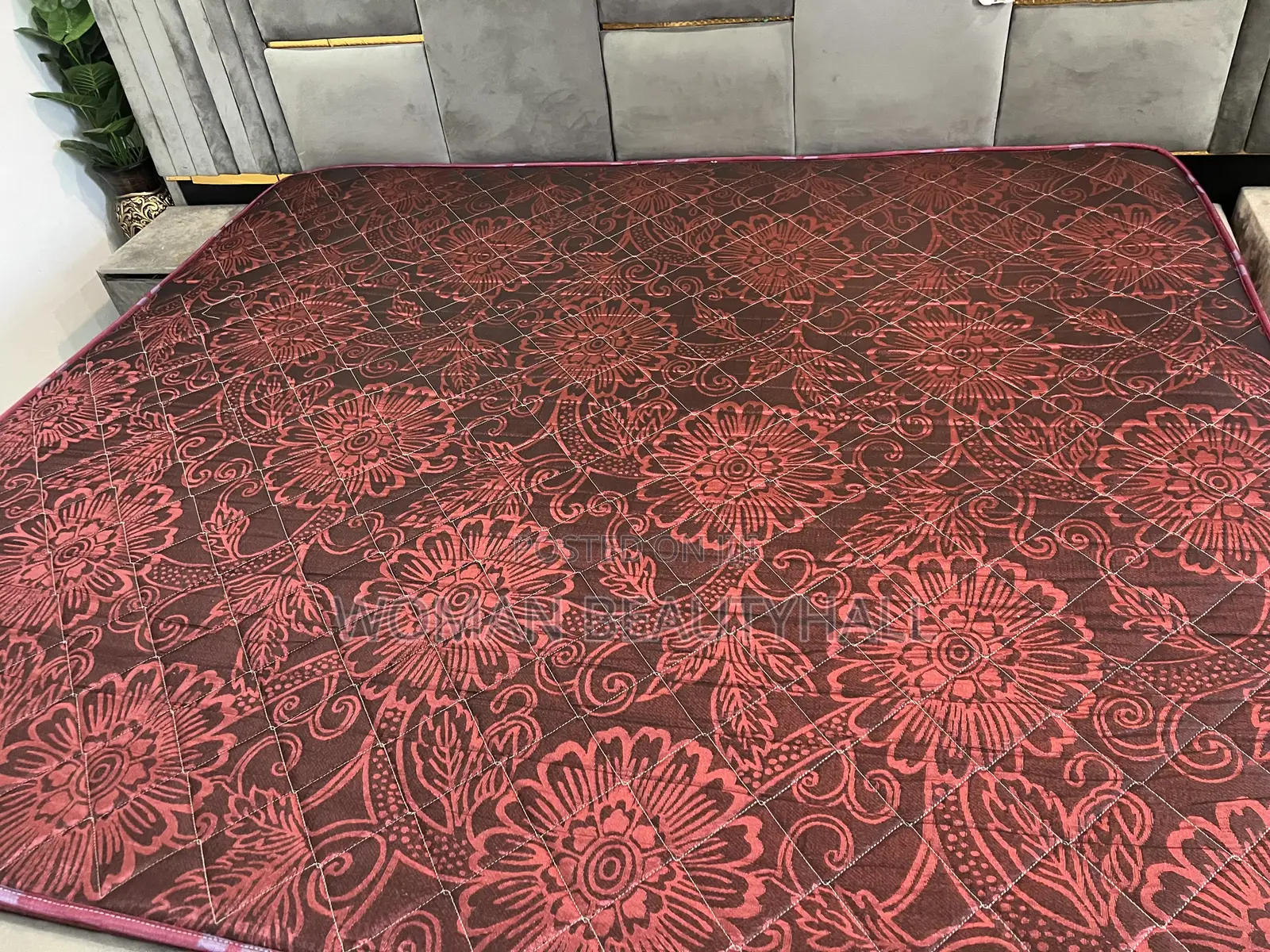 Morden King Size Bed With Mattress