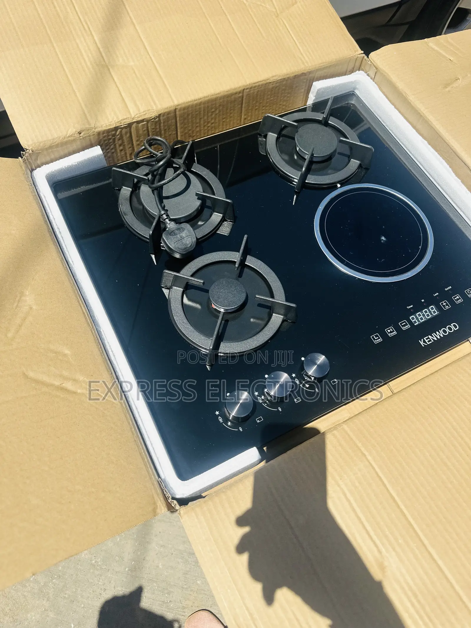 Best Buy for Les Kenwood Inbuilt Stove 3gas 1eletric