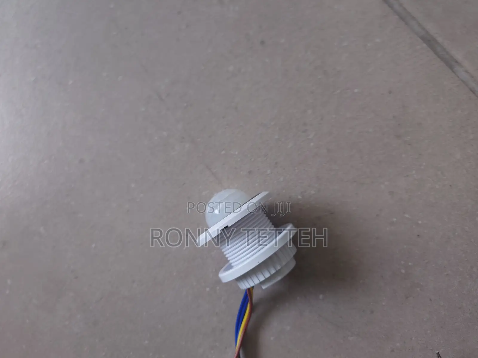 Motion Sensor With Adjustable Time Delay Switch
