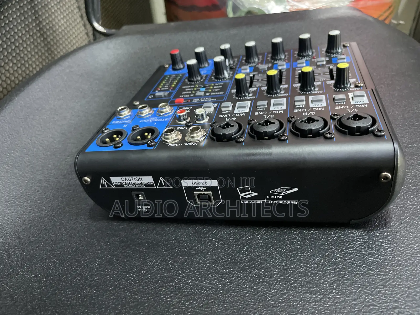 Yamaha MGO8XU Multi-Function 8 Channel Mixer