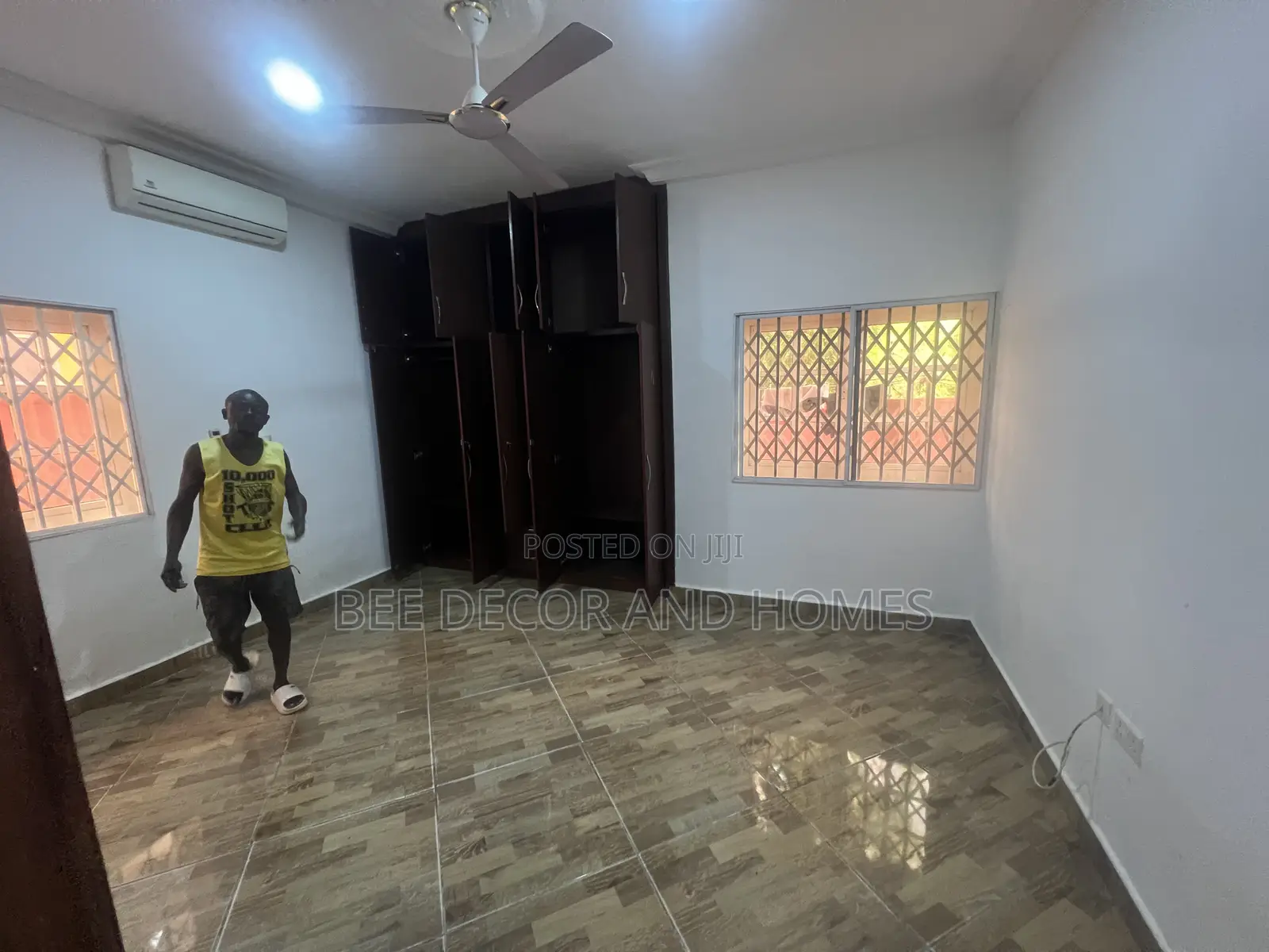 3bdrm Apartment in Bee Decor & Homes, Old Ashomang for rent